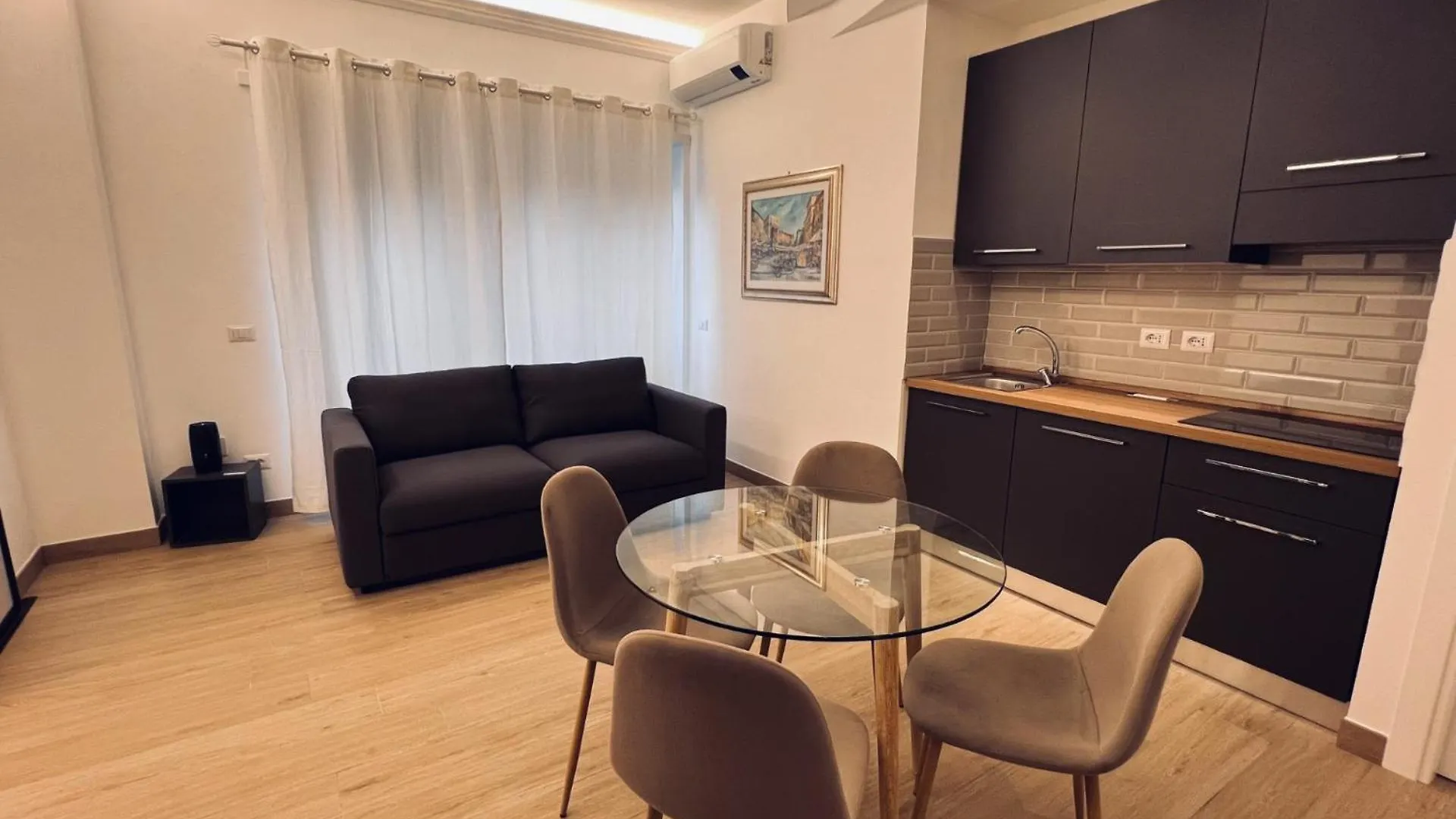 Trastevere Tre Porte Apartments Rome